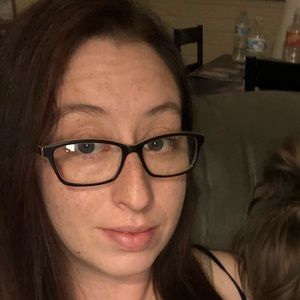 Meet your Posher, Kayce